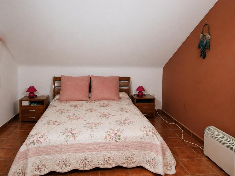Villa for Sale in Las Lagunas, Malaga 17