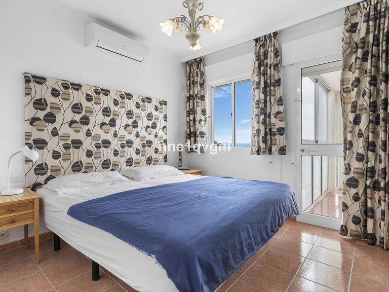 Villa for Sale in Calahonda, Malaga 21