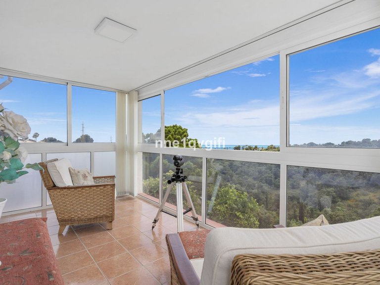 Villa for Sale in Calahonda, Malaga 25