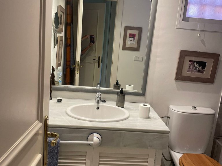 Apartment for Sale in The Golden Mile, Malaga 11