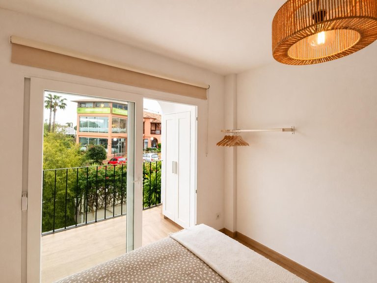 Apartment for Sale in Calahonda, Malaga 10