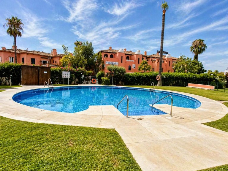 Apartment for Sale in Calahonda, Malaga 20