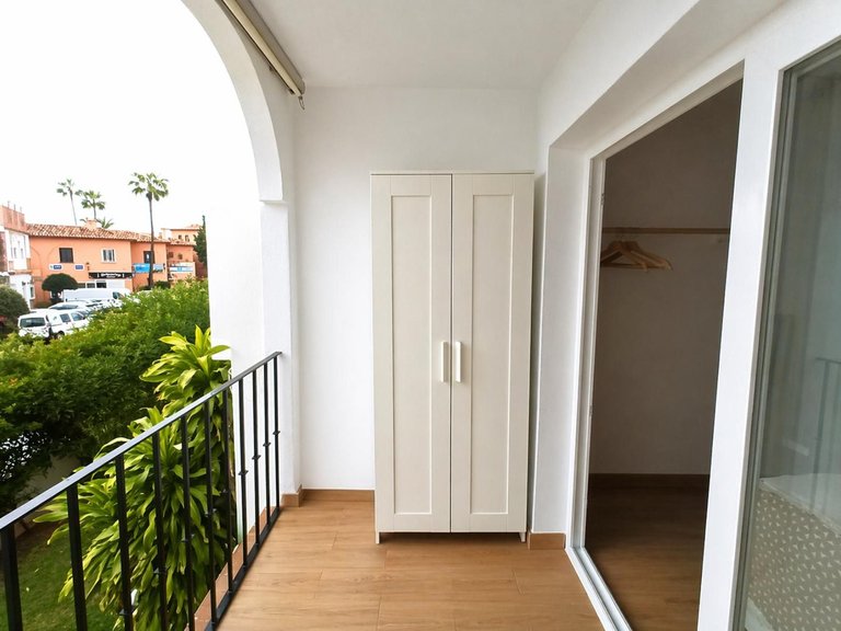 Apartment for Sale in Calahonda, Malaga 5