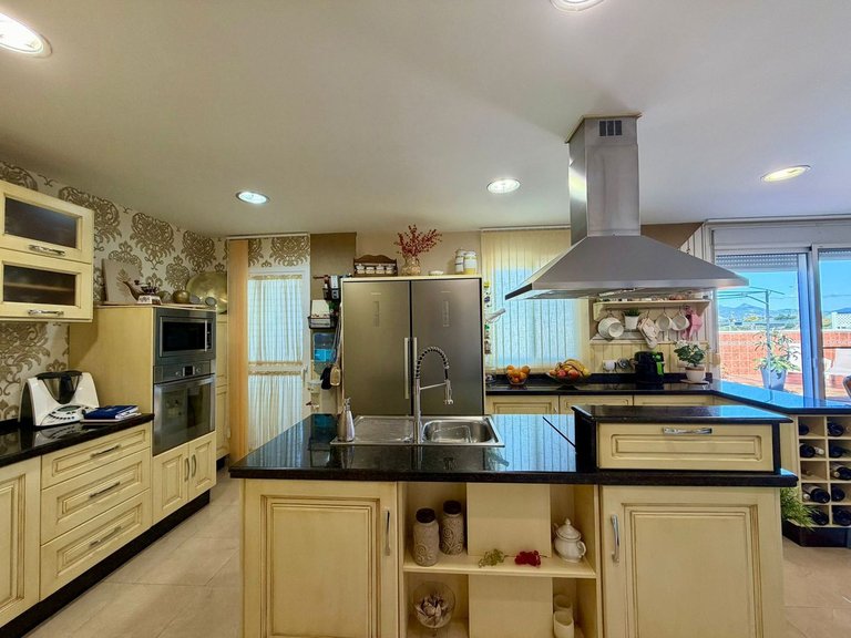 Apartment for Sale in Estepona, Malaga 7