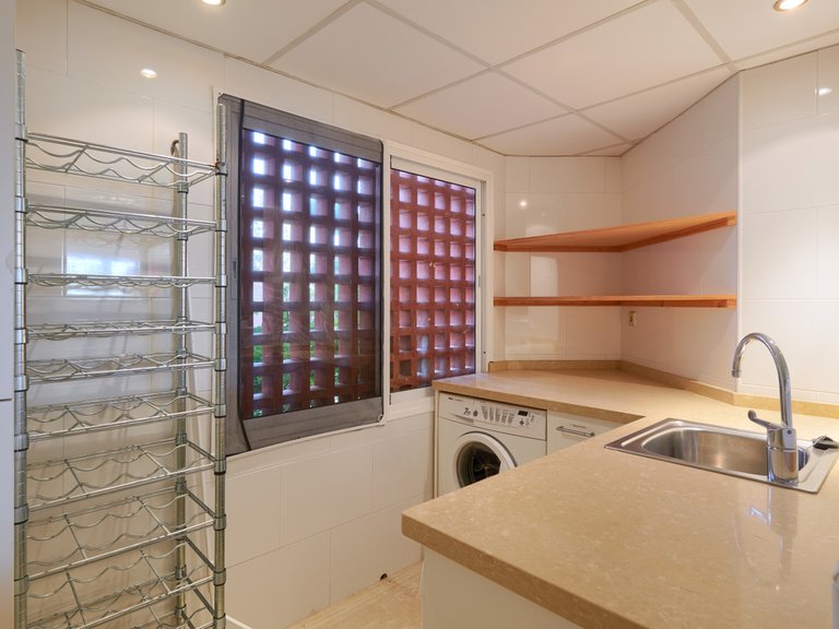Penthouse for Sale in Estepona, Malaga 14
