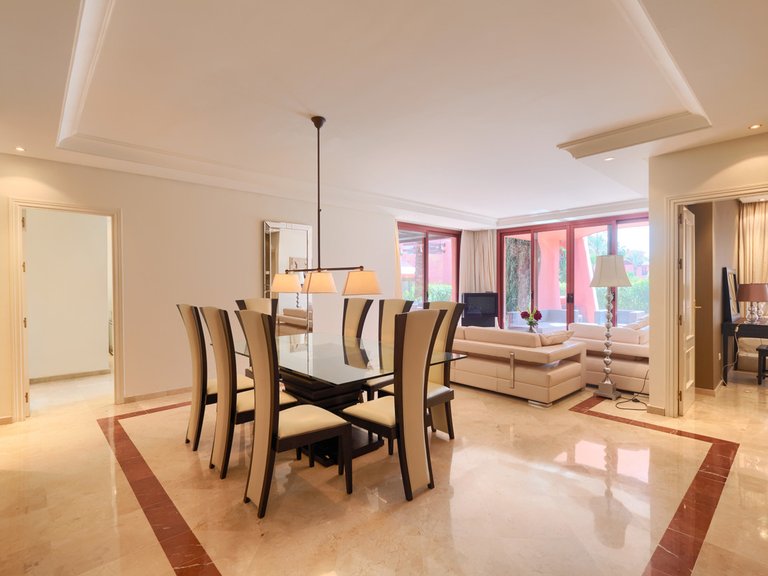 Penthouse for Sale in Estepona, Malaga 8