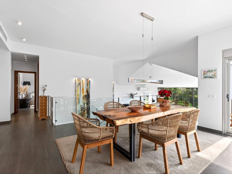 Villa for Sale in Valtocado, Malaga 16