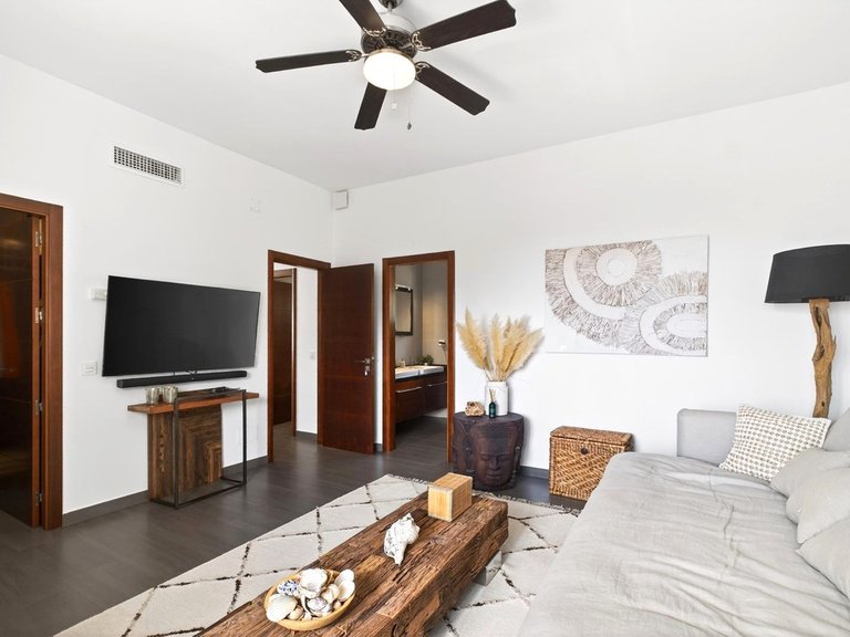 Villa for Sale in Valtocado, Malaga 24