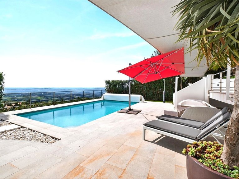 Villa for Sale in Valtocado, Malaga 8