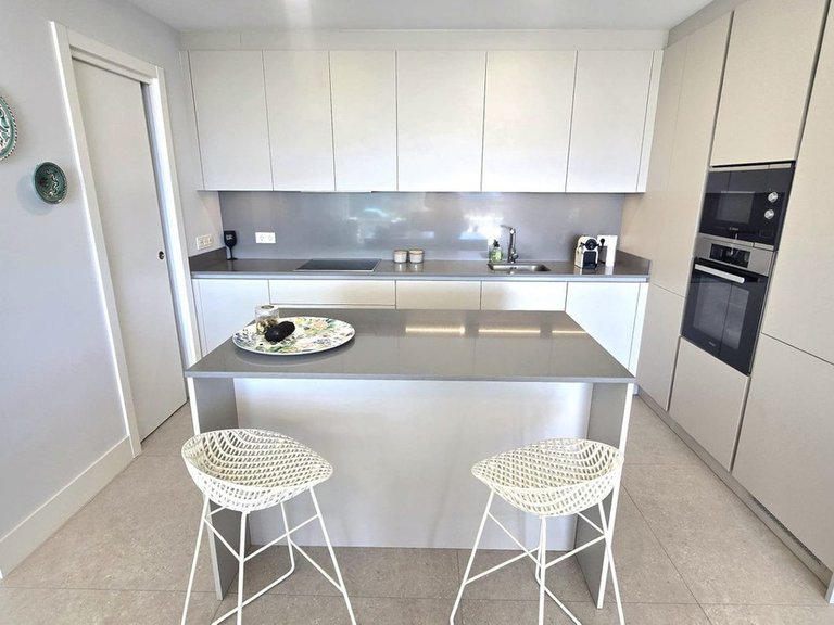 Apartment for Sale in Benahavís, Malaga 11