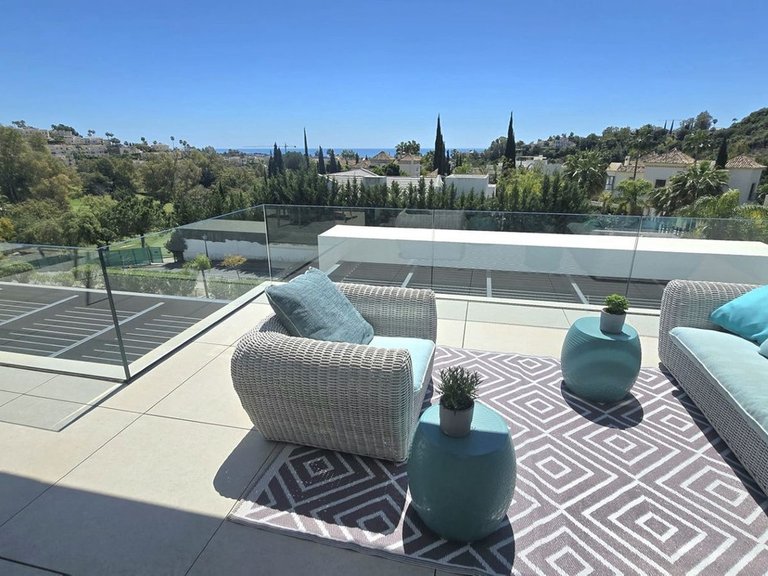 Apartment for Sale in Benahavís, Malaga 14