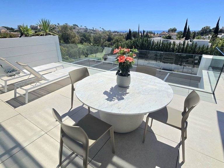 Apartment for Sale in Benahavís, Malaga 16