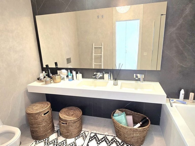 Apartment for Sale in Benahavís, Malaga 18