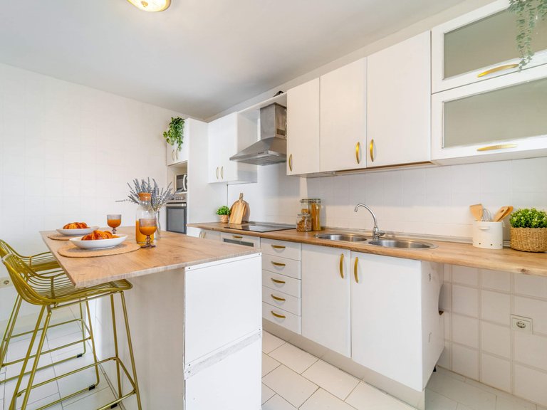 Apartment for Sale in Fuengirola, Malaga 17