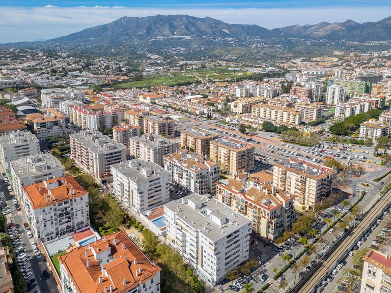 Apartment for Sale in Fuengirola, Malaga 41