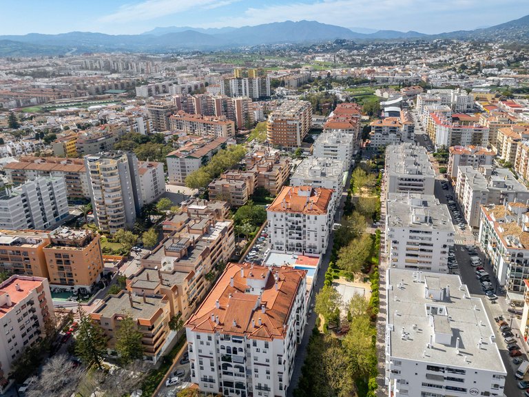 Apartment for Sale in Fuengirola, Malaga 45