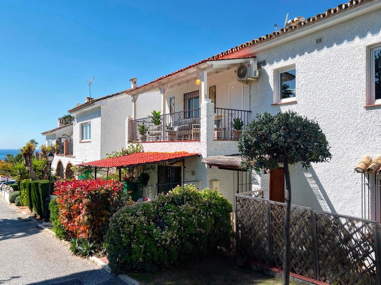 Apartment for Sale in Benalmadena, Malaga 24