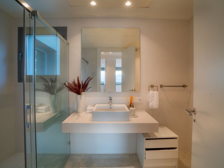 Apartment for Sale in Marbella, Malaga 12