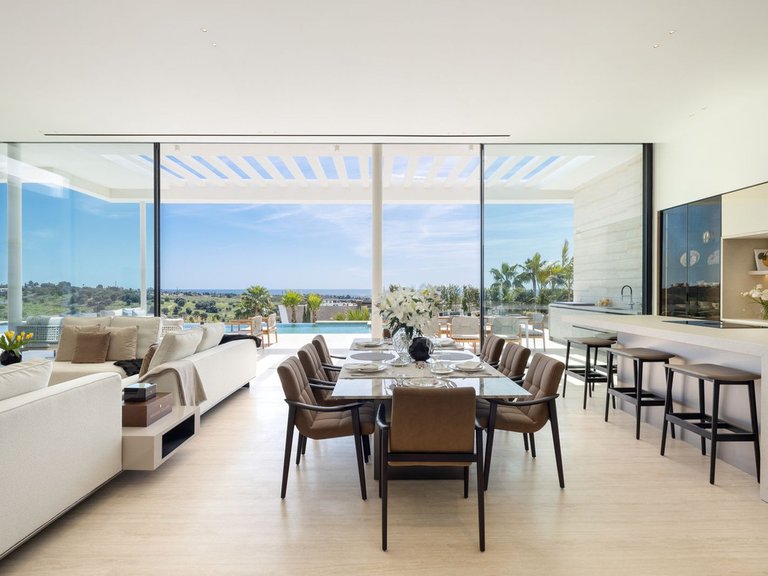 Villa for Sale in Benahavís, Malaga 10