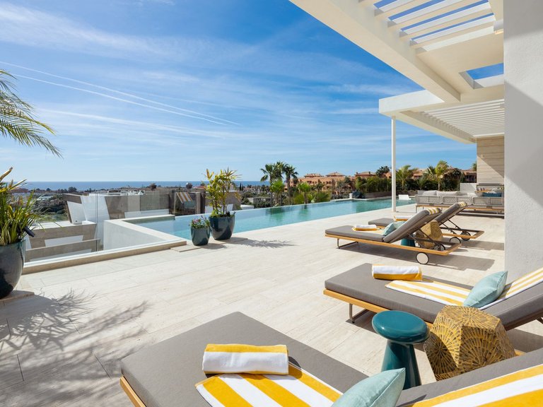 Villa for Sale in Benahavís, Malaga 14