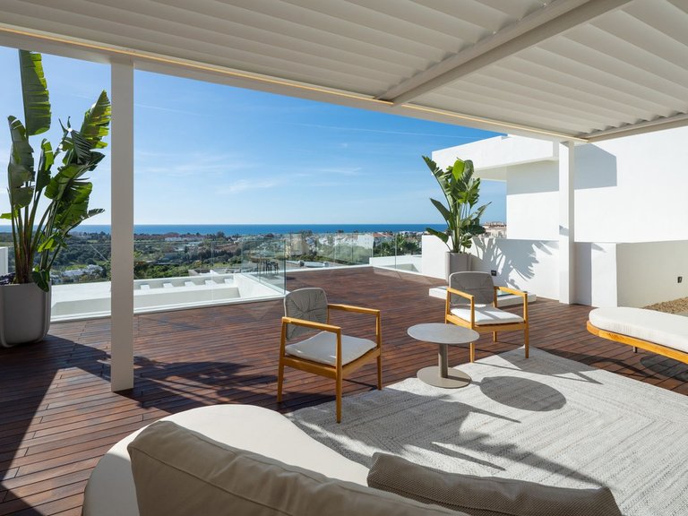 Villa for Sale in Benahavís, Malaga 15