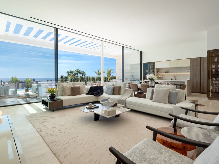 Villa for Sale in Benahavís, Malaga 2