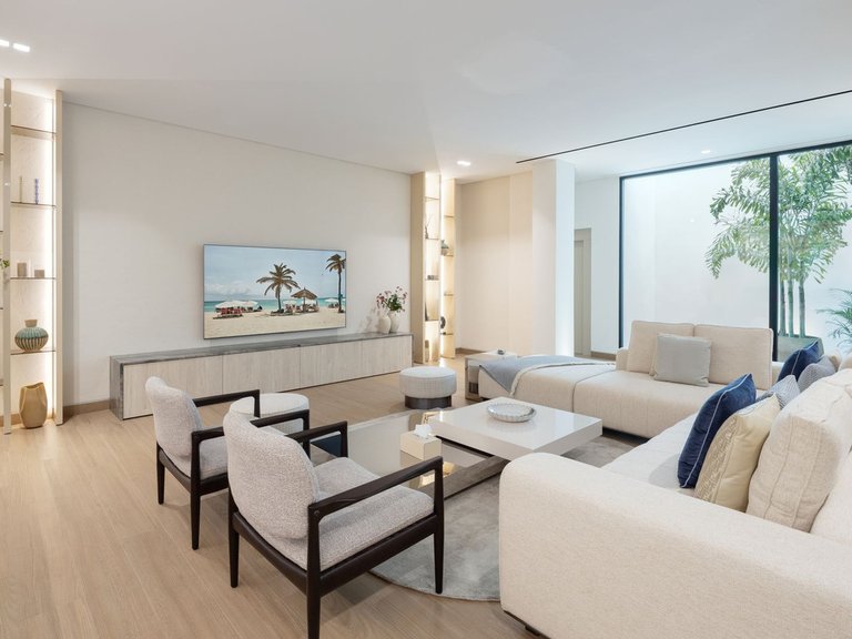 Villa for Sale in Benahavís, Malaga 4