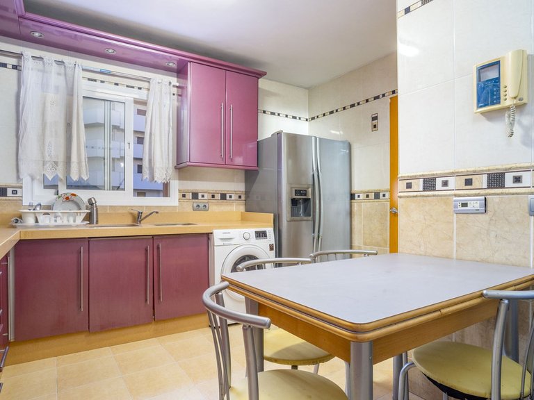 Villa for Sale in Fuengirola, Malaga 18