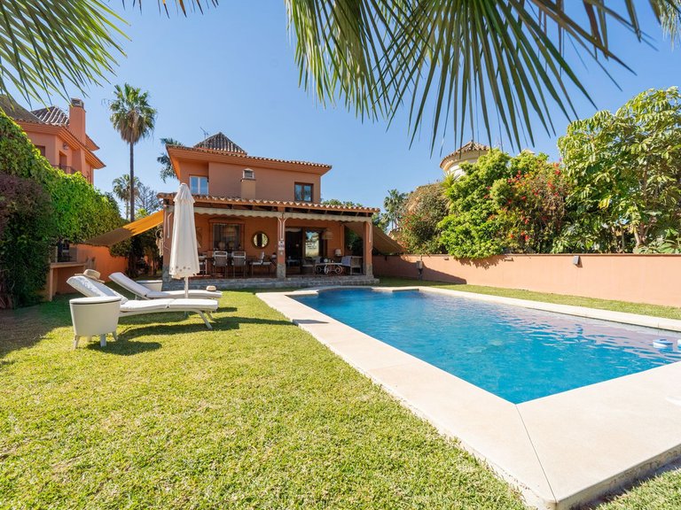 Villa for Sale in Mijas Costa, Malaga 4