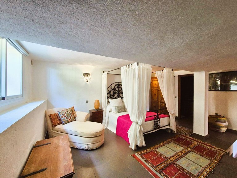 Villa for Sale in Manilva, Malaga 30