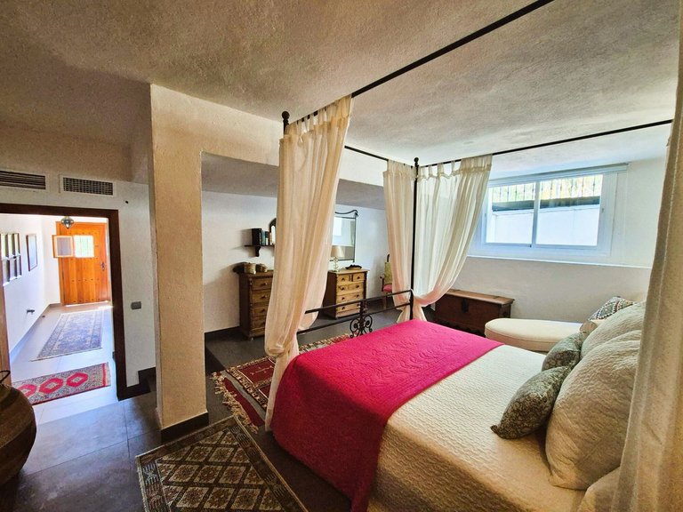 Villa for Sale in Manilva, Malaga 31