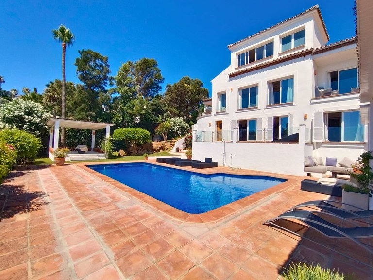 Villa for Sale in Manilva, Malaga 40