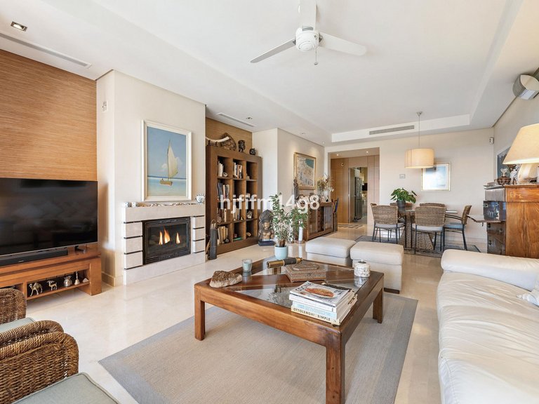 Apartment for Sale in Benahavís, Malaga 8