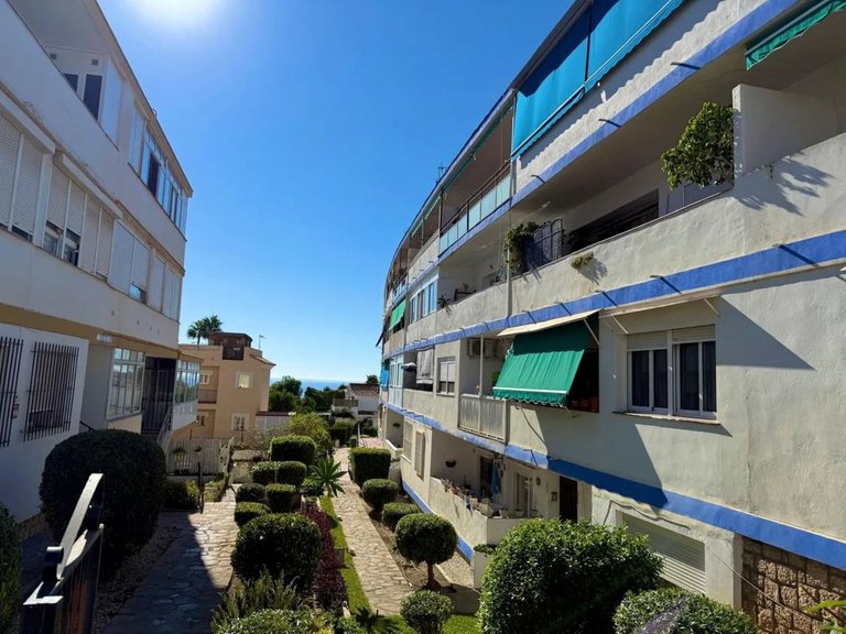 Apartment for Sale in Benalmadena Costa, Malaga 11