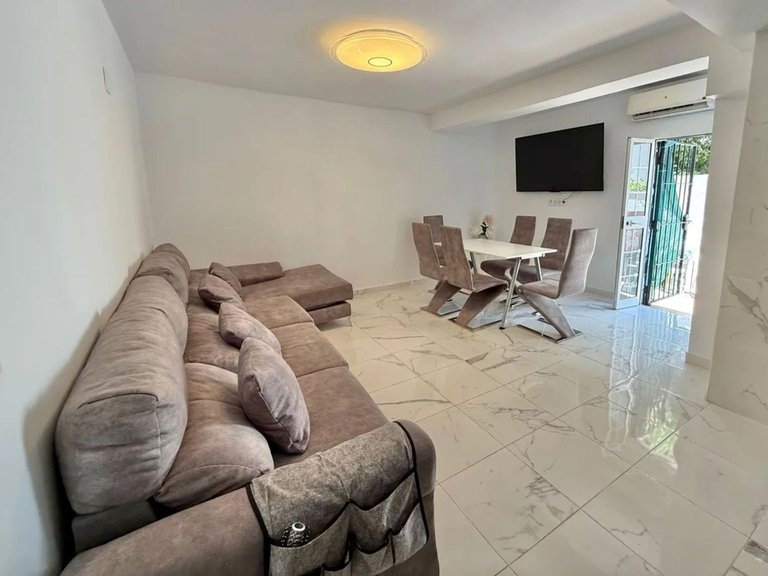 Apartment for Sale in Benalmadena Costa, Malaga 2