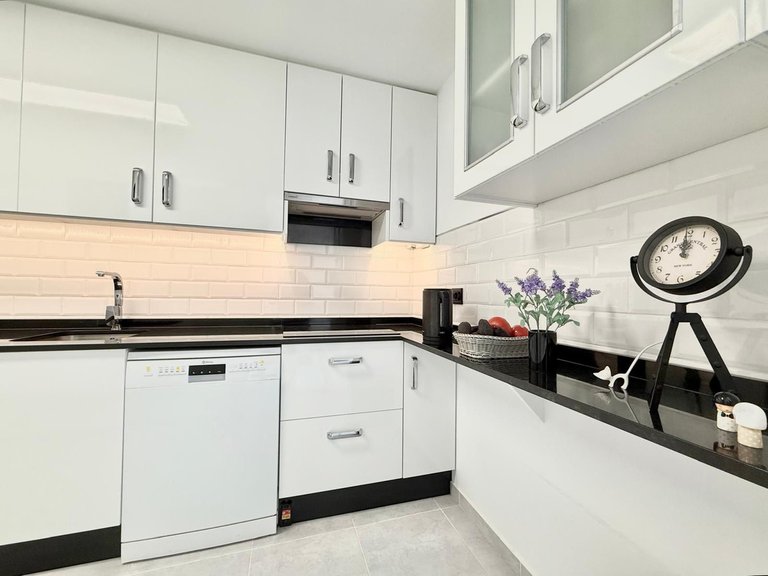 Apartment for Sale in Fuengirola, Malaga 3