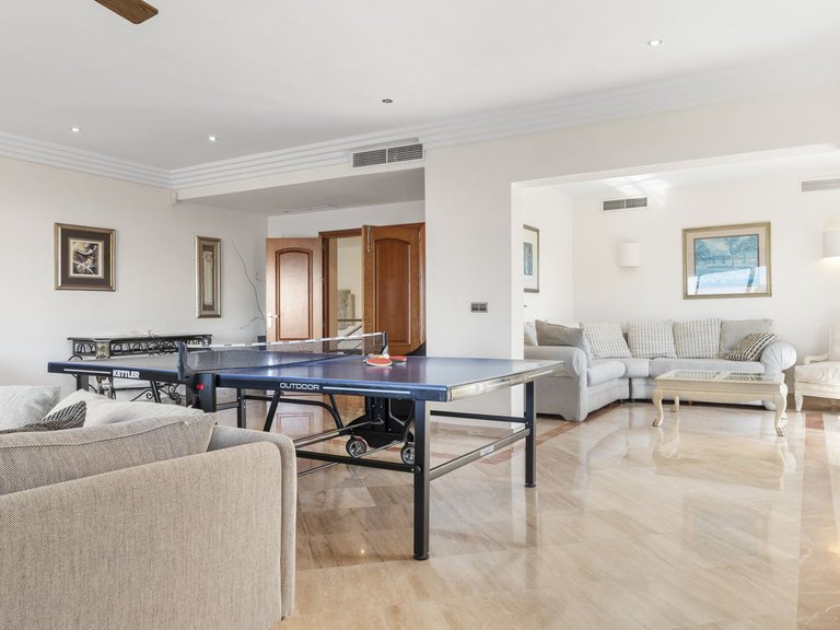 Villa for Sale in Benahavís, Malaga 22