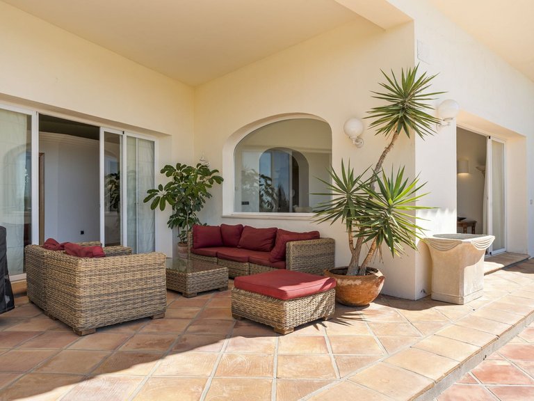 Villa for Sale in Benahavís, Malaga 33
