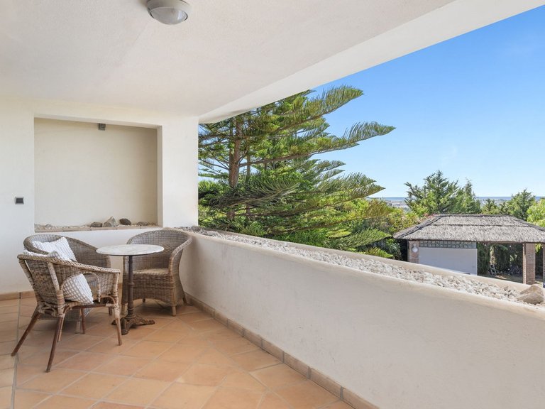 Villa for Sale in Benahavís, Malaga 7