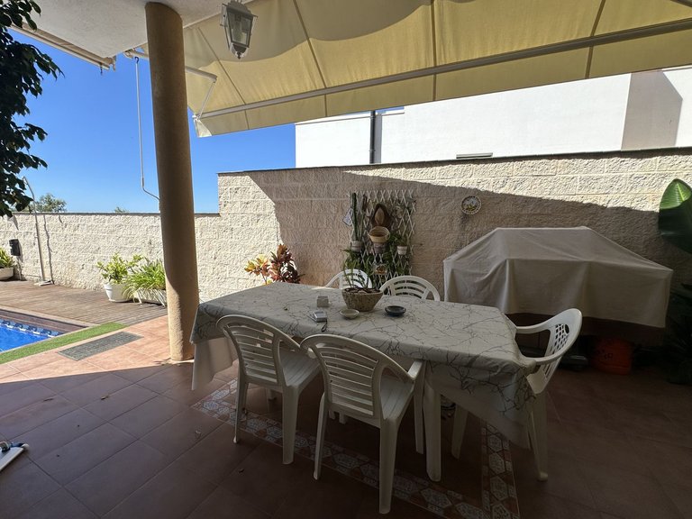 Villa for Sale in Cerrado De Calderón, Malaga 25