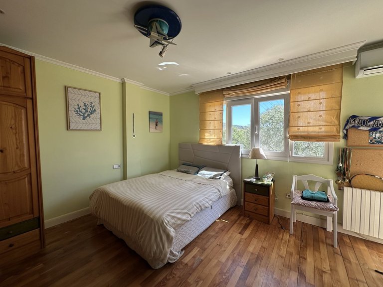 Villa for Sale in Cerrado De Calderón, Malaga 31