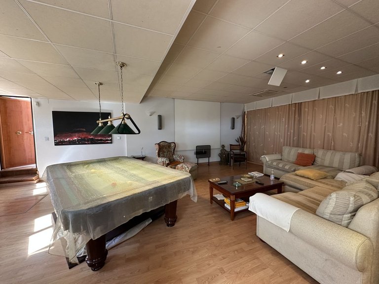 Villa for Sale in Cerrado De Calderón, Malaga 41
