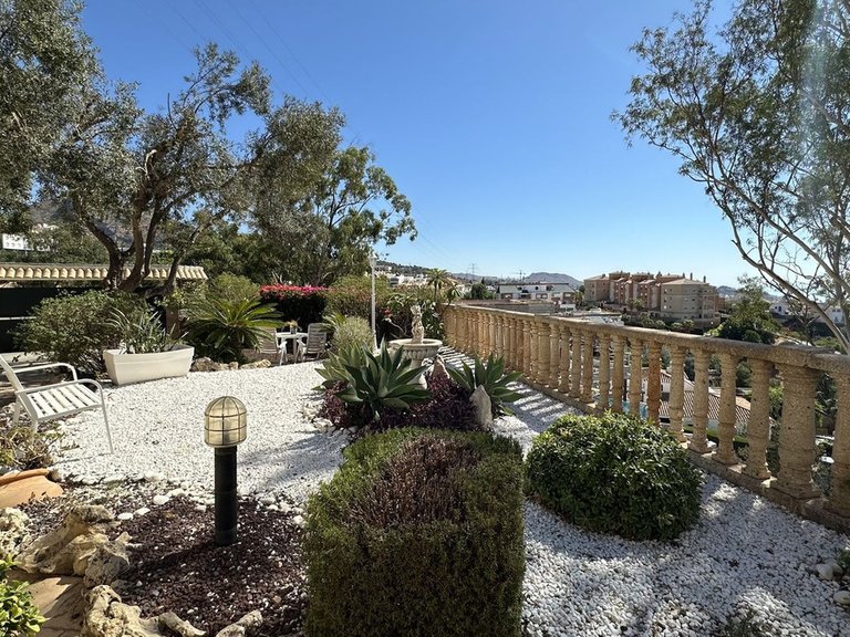 Villa for Sale in Cerrado De Calderón, Malaga 48
