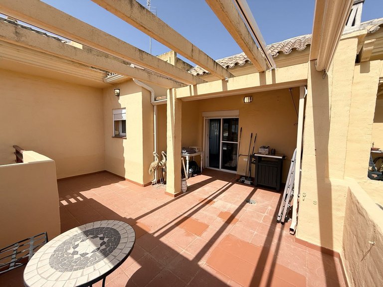 Villa for Sale in Selwo, Malaga 27