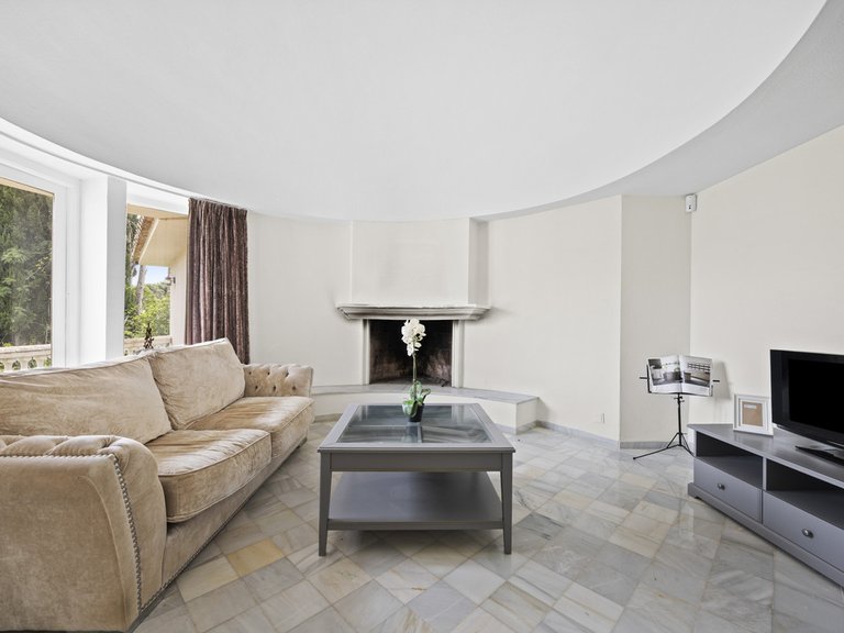 Villa for Sale in Benahavís, Malaga 15