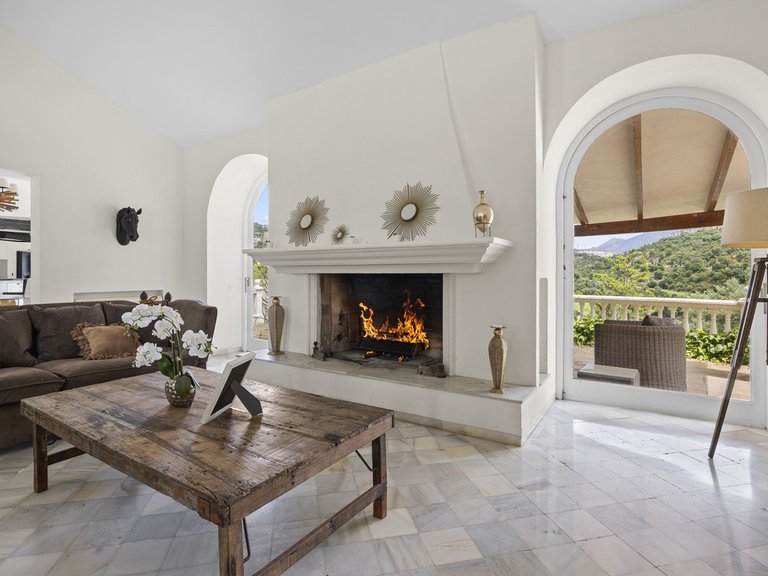Villa for Sale in Benahavís, Malaga 22