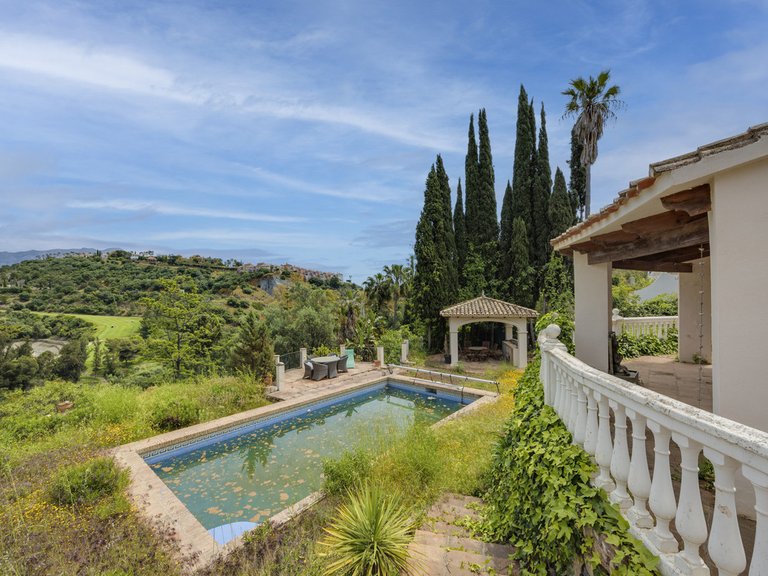 Villa for Sale in Benahavís, Malaga 26