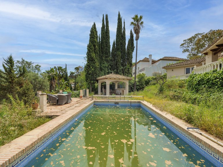 Villa for Sale in Benahavís, Malaga 27