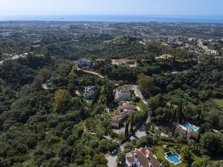 Villa for Sale in Benahavís, Malaga 37