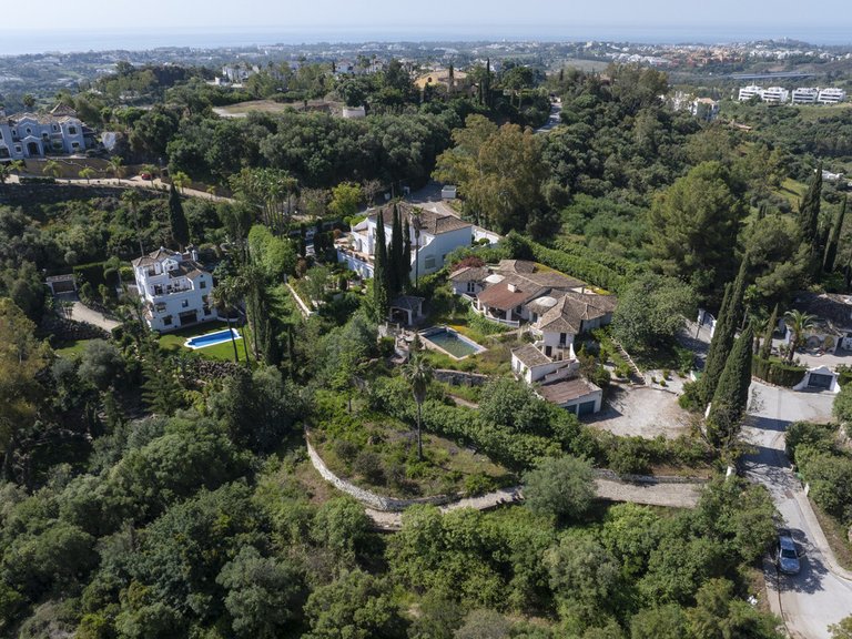 Villa for Sale in Benahavís, Malaga 40